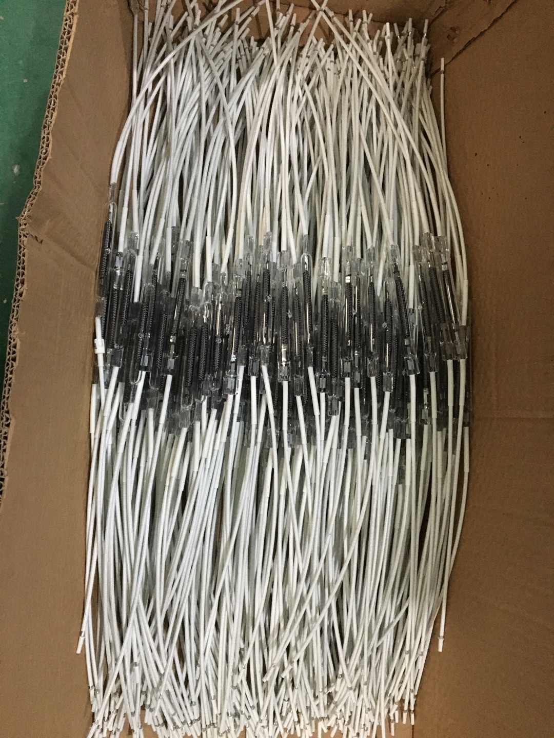 Technical Specifications and Application of 590mm Carbon Fiber Infrared Heating Lamps